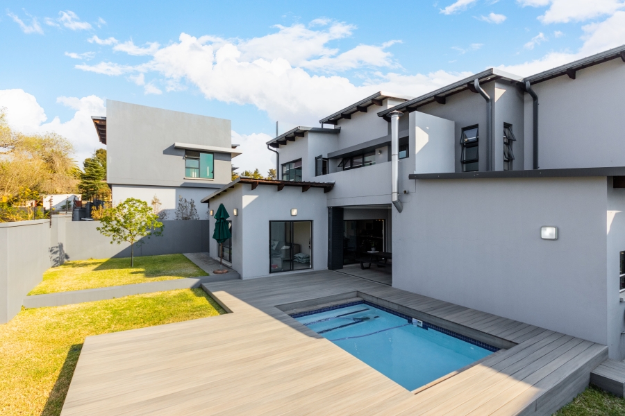 4 Bedroom Property for Sale in Barbeque Downs Gauteng