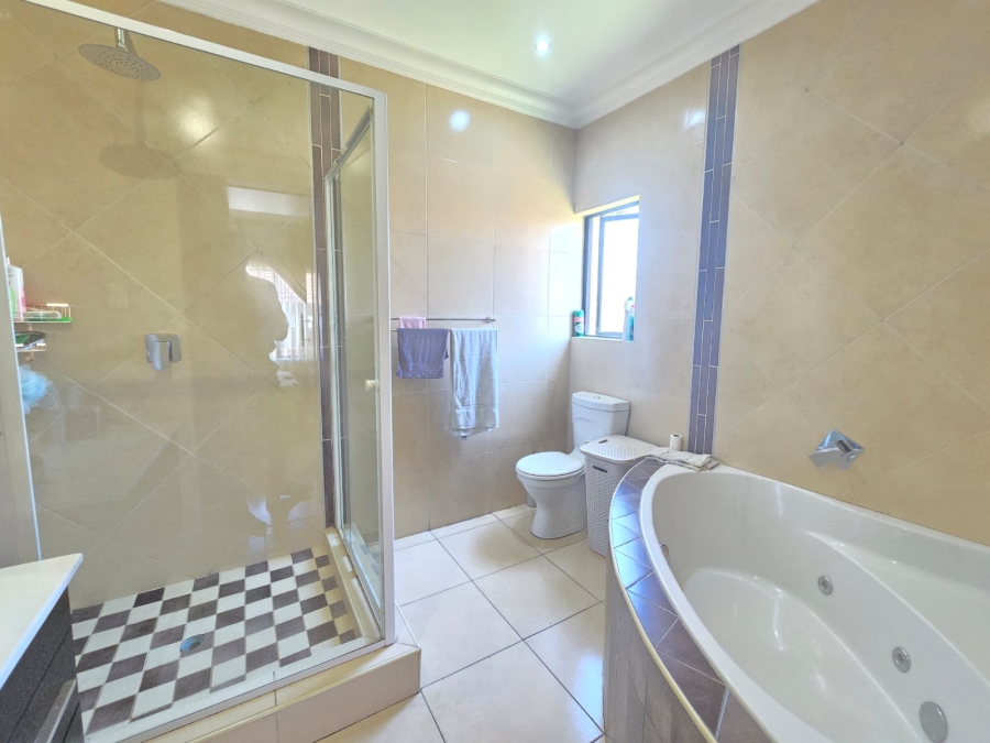 4 Bedroom Property for Sale in Emerald Estate Gauteng