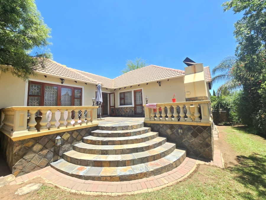 3 Bedroom Property for Sale in Emerald Estate Gauteng