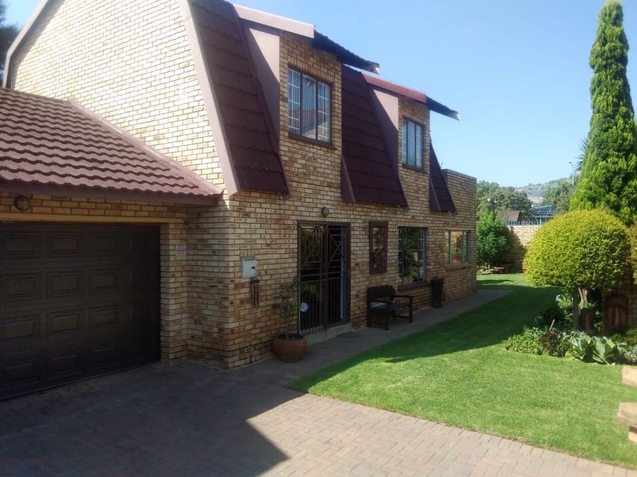 3 Bedroom Property for Sale in Willowbrook Gauteng