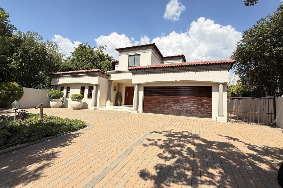 6 Bedroom Property for Sale in Dainfern Golf Estate Gauteng