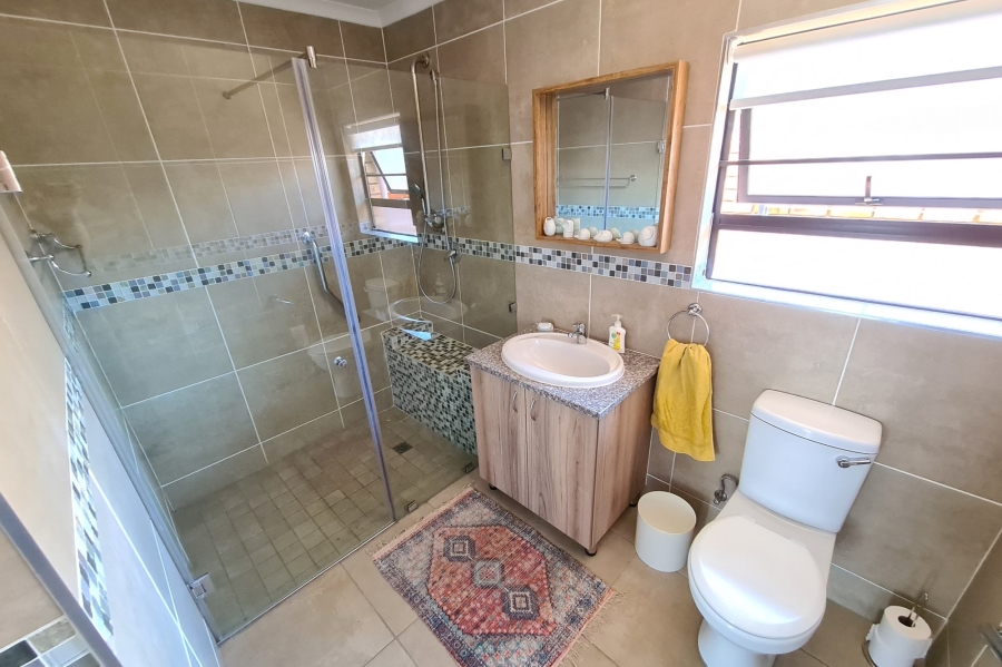 1 Bedroom Property for Sale in Olympus AH Gauteng