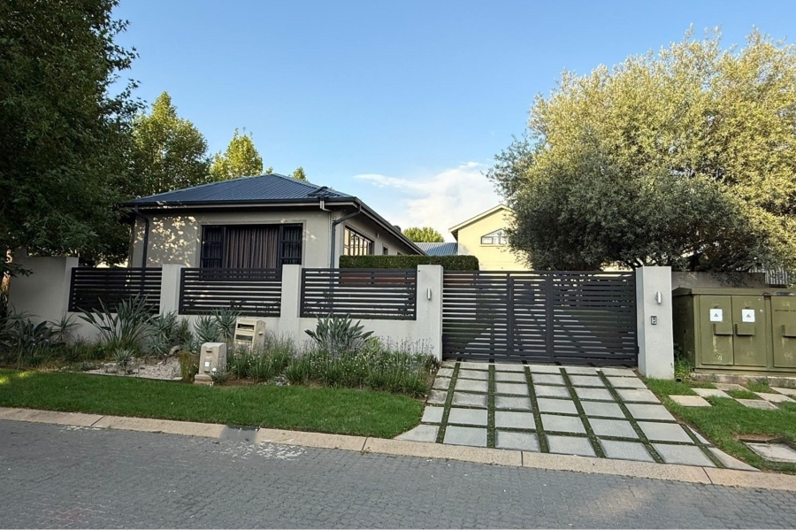 4 Bedroom Property for Sale in Cedar Creek Gauteng