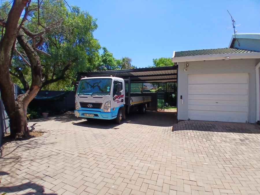 3 Bedroom Property for Sale in Eden Glen Gauteng