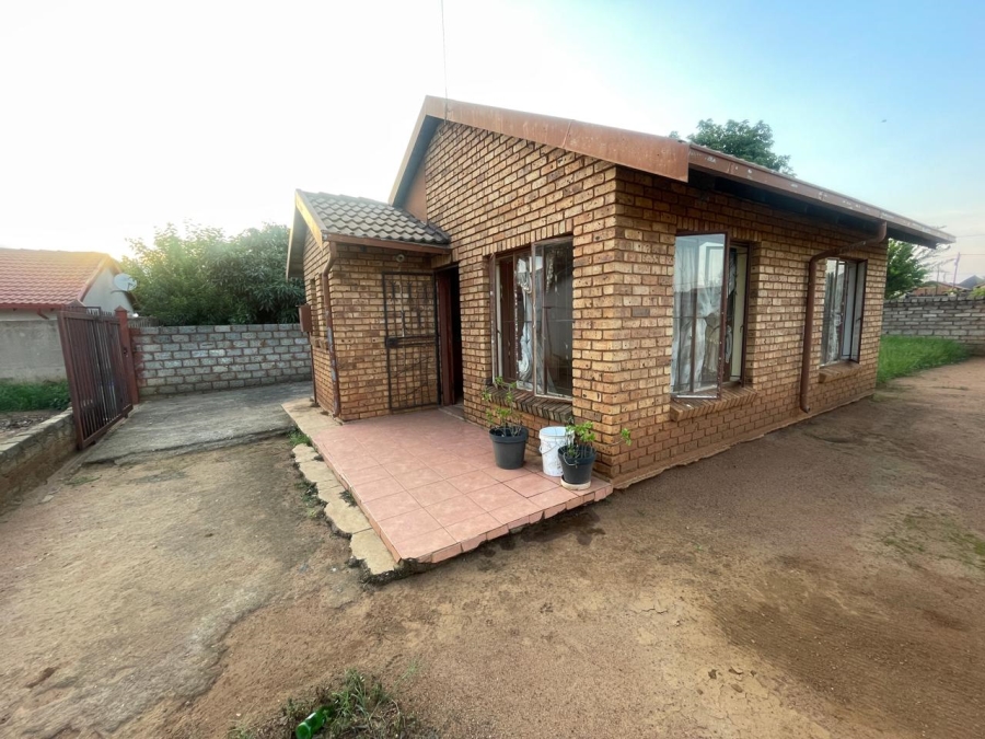 2 Bedroom Property for Sale in Soshanguve XX Gauteng