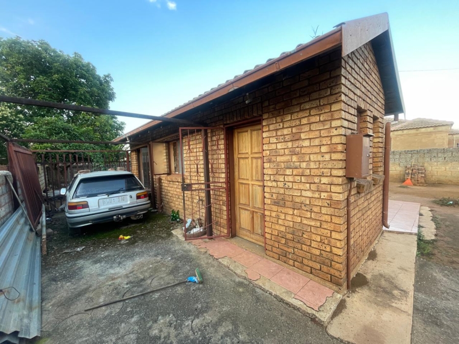 2 Bedroom Property for Sale in Soshanguve XX Gauteng