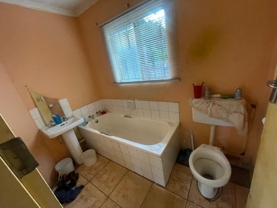 2 Bedroom Property for Sale in Soshanguve XX Gauteng