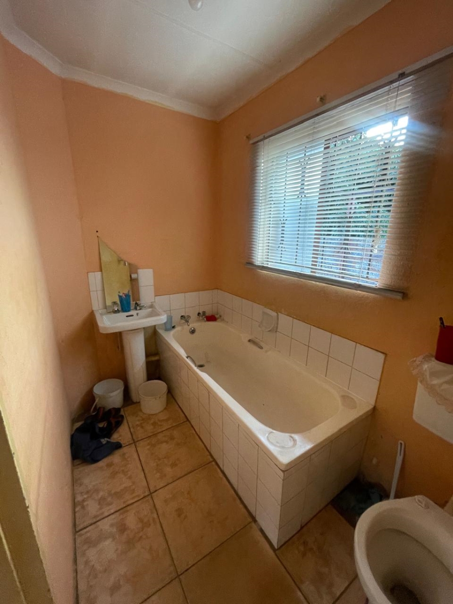 2 Bedroom Property for Sale in Soshanguve XX Gauteng