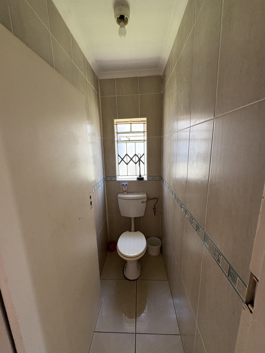 3 Bedroom Property for Sale in Rosslyn Gauteng