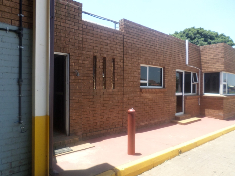 To Let commercial Property for Rent in Meyerton Park Gauteng