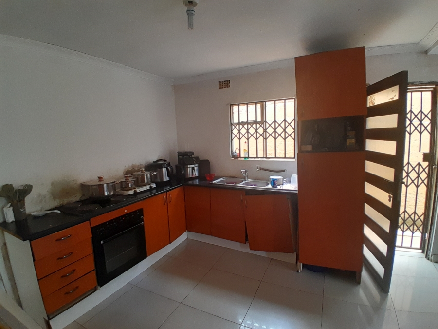 3 Bedroom Property for Sale in Tshepisong Gauteng