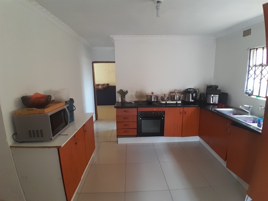 3 Bedroom Property for Sale in Tshepisong Gauteng