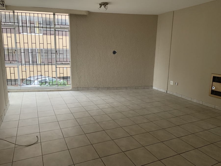 To Let 2 Bedroom Property for Rent in Florida Gauteng