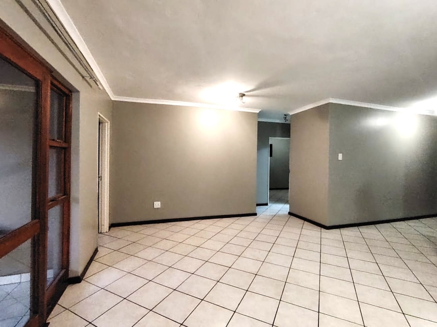 2 Bedroom Property for Sale in Meyersdal Gauteng