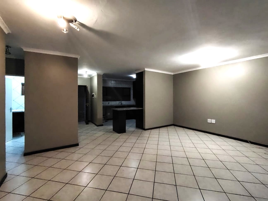 2 Bedroom Property for Sale in Meyersdal Gauteng