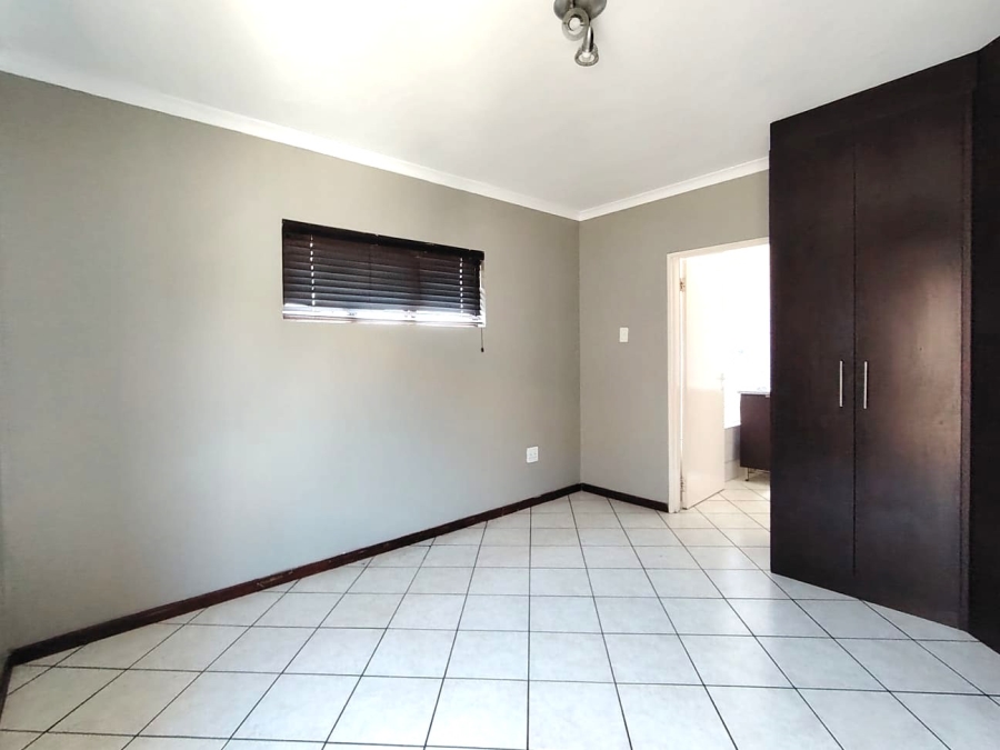 2 Bedroom Property for Sale in Meyersdal Gauteng