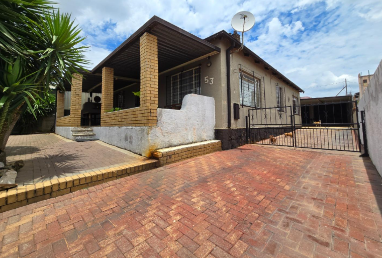 4 Bedroom Property for Sale in Rosettenville Gauteng