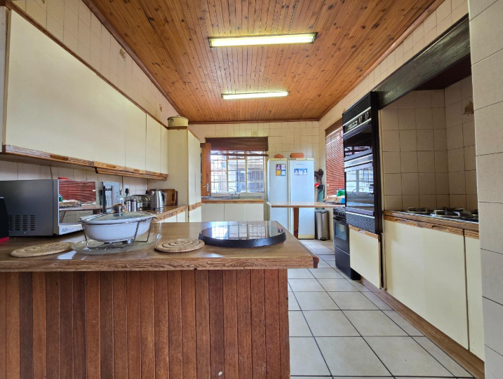 4 Bedroom Property for Sale in Rosettenville Gauteng