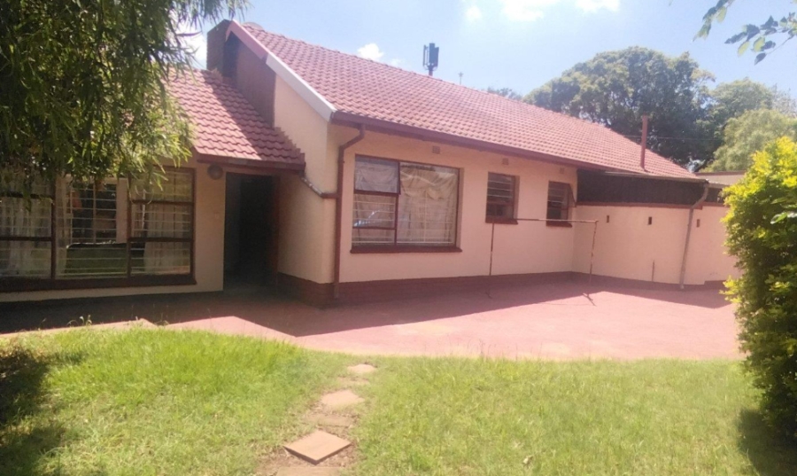 3 Bedroom Property for Sale in Ridgeway Gauteng