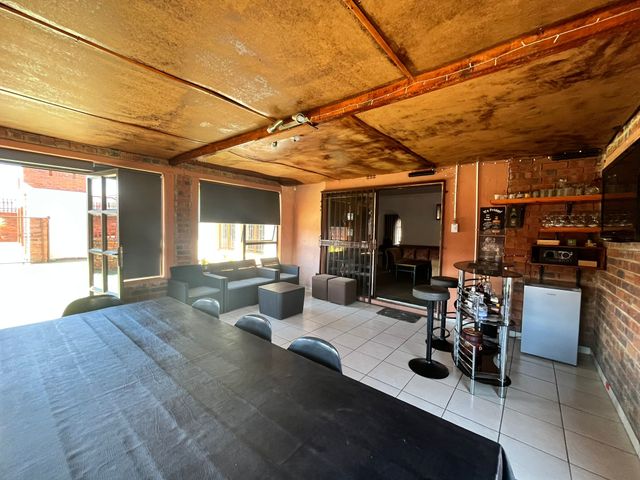 3 Bedroom Property for Sale in Lenasia South Gauteng