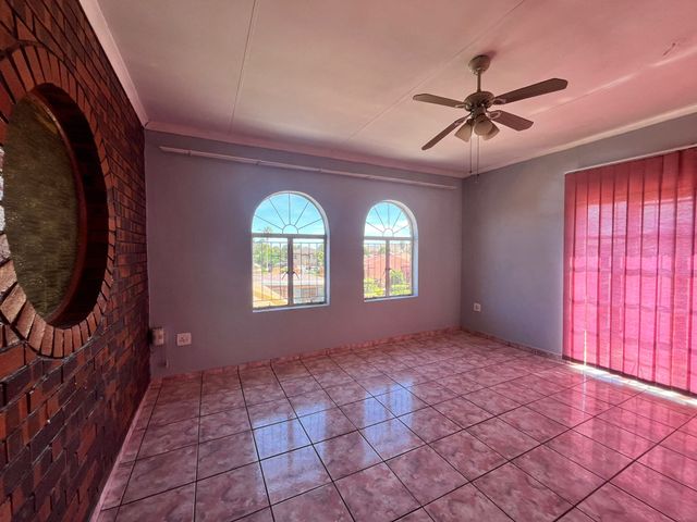 3 Bedroom Property for Sale in Lenasia South Gauteng