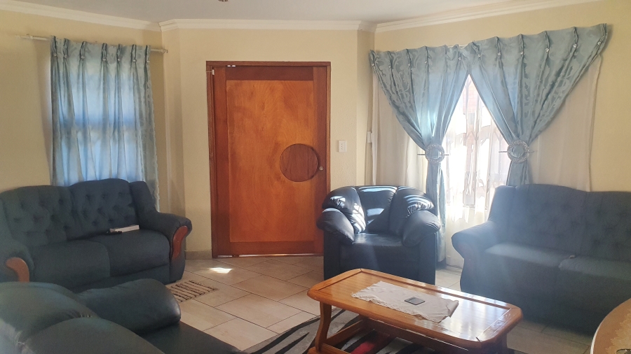 3 Bedroom Property for Sale in New Redruth Gauteng