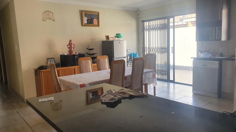 3 Bedroom Property for Sale in New Redruth Gauteng