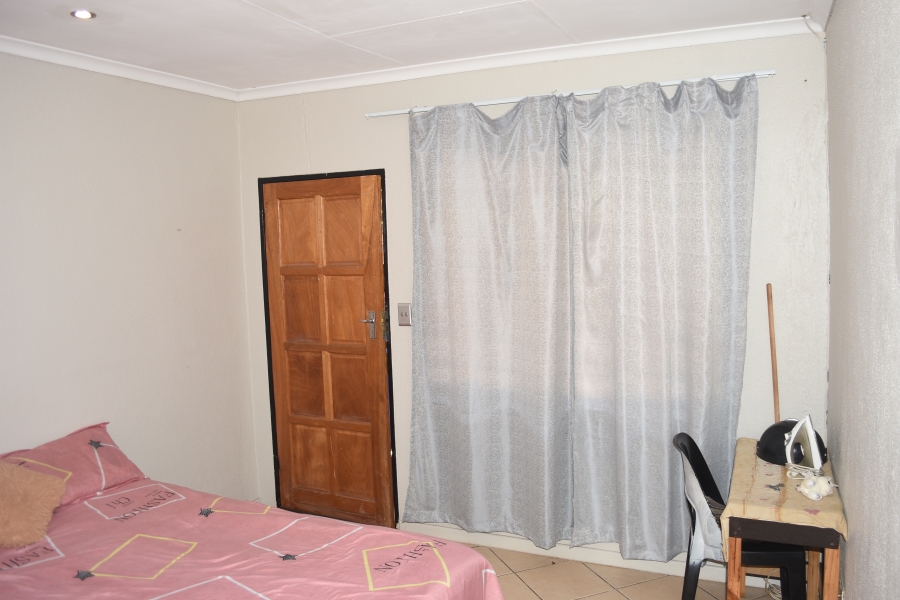 3 Bedroom Property for Sale in Philip Nel Park Gauteng