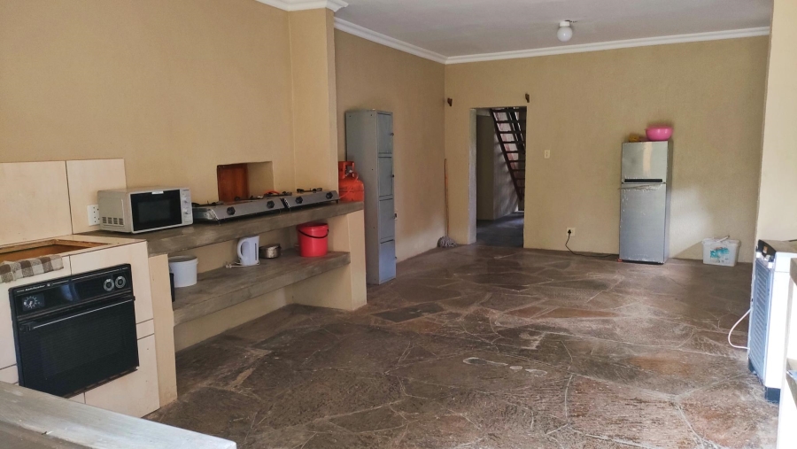 5 Bedroom Property for Sale in Honeydew Gauteng