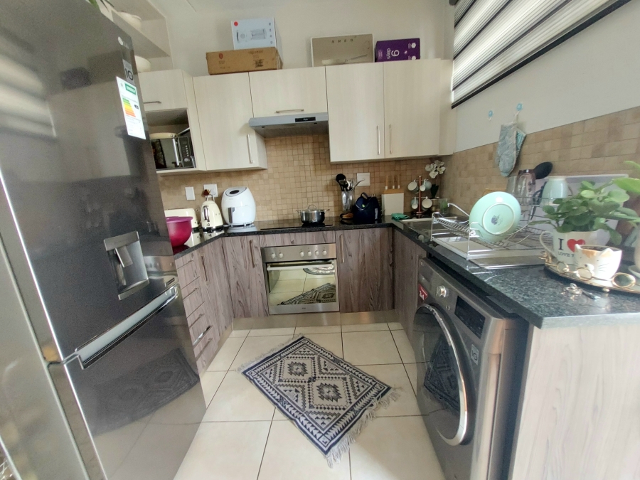 To Let 2 Bedroom Property for Rent in Elardus Park Gauteng