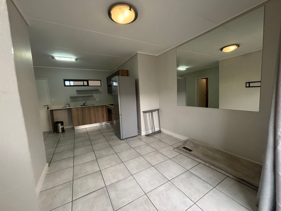 To Let 1 Bedroom Property for Rent in Linbro Park Gauteng