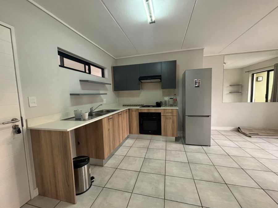 To Let 1 Bedroom Property for Rent in Linbro Park Gauteng