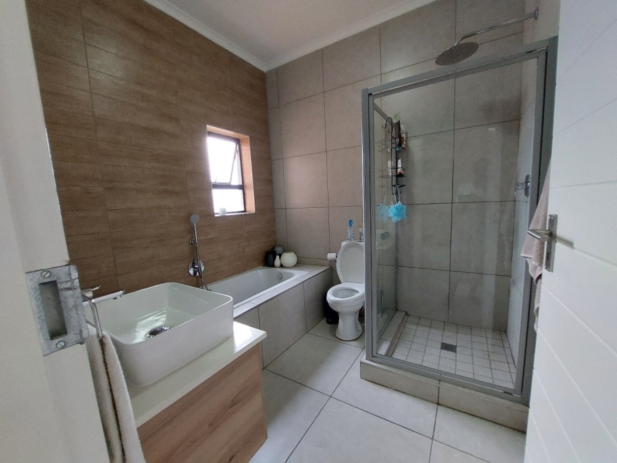 To Let 2 Bedroom Property for Rent in Irene Gauteng