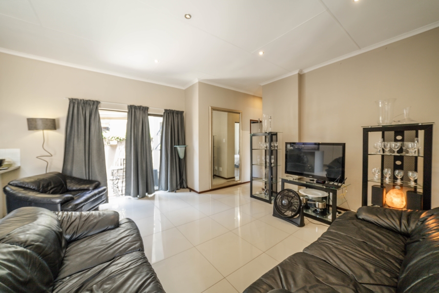 To Let 2 Bedroom Property for Rent in Craigavon Gauteng