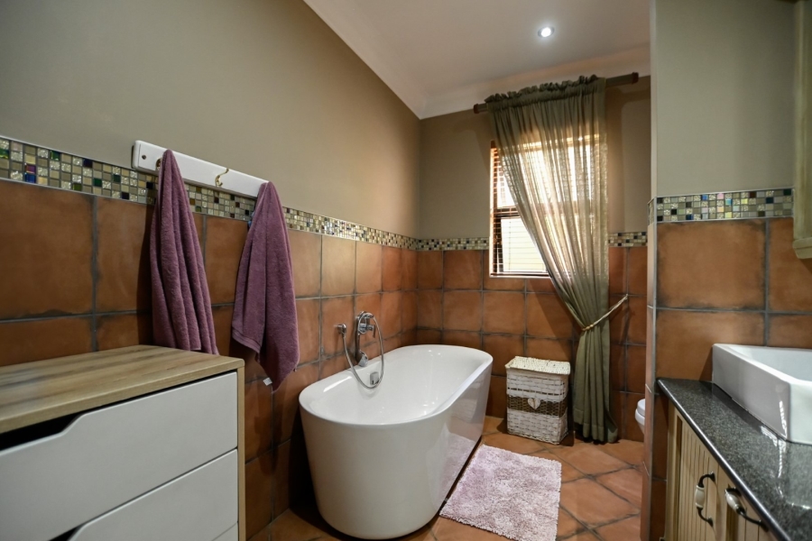 4 Bedroom Property for Sale in Sable Hills Gauteng