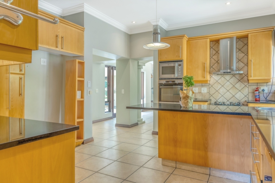 4 Bedroom Property for Sale in Cedar Lakes Gauteng