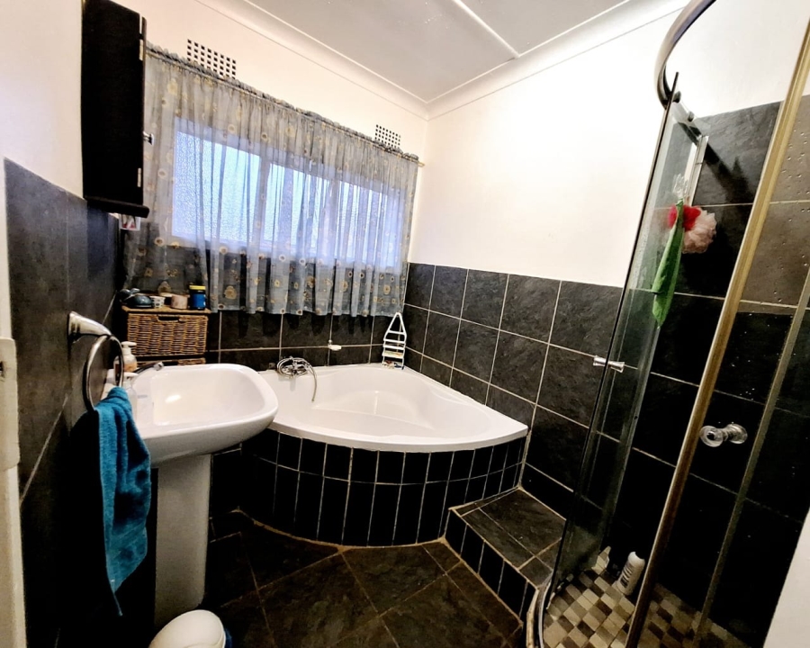 2 Bedroom Property for Sale in Witfield Gauteng