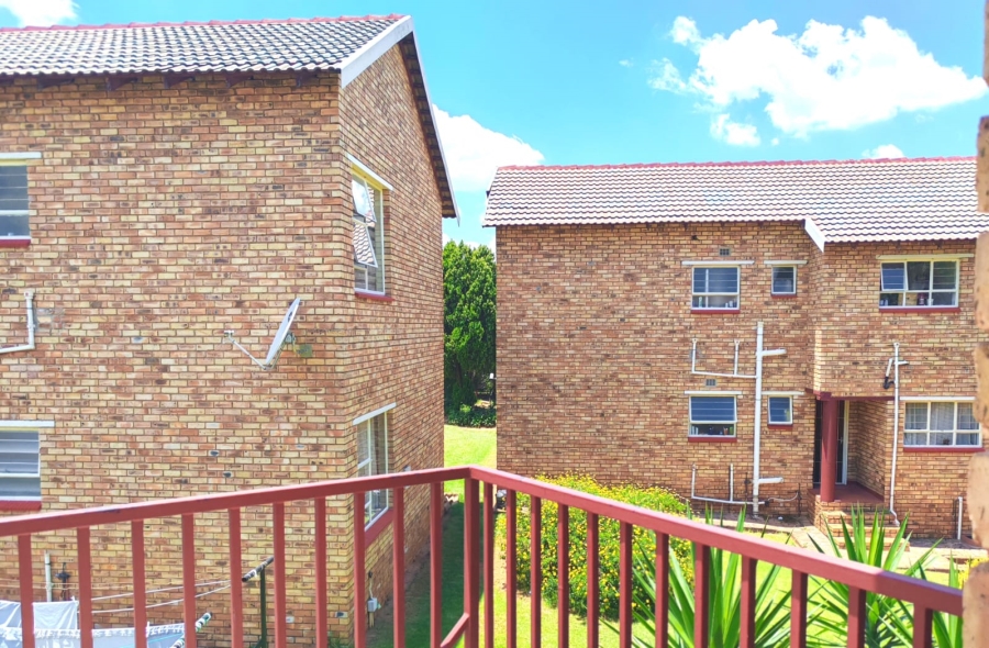 3 Bedroom Property for Sale in Mindalore North Gauteng