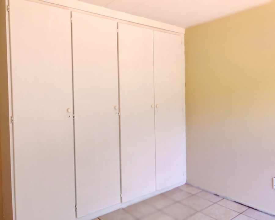 3 Bedroom Property for Sale in Mindalore North Gauteng