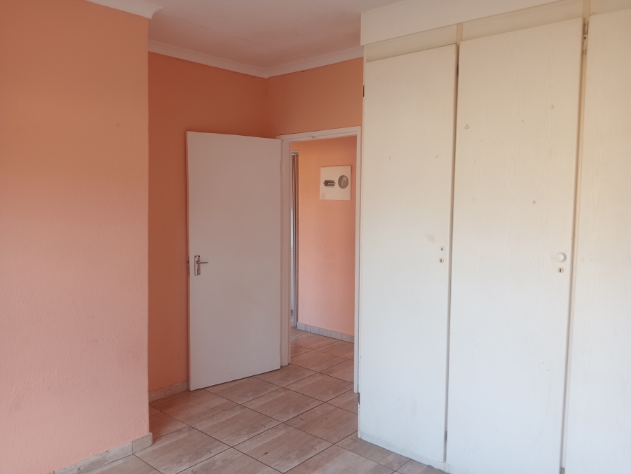 To Let 3 Bedroom Property for Rent in Mindalore Gauteng