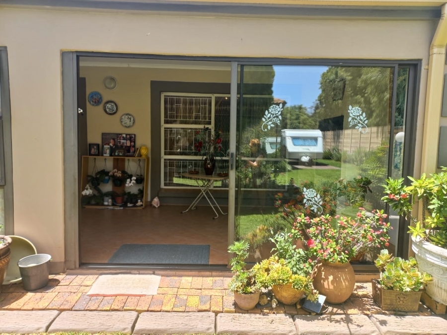 3 Bedroom Property for Sale in Vanderbijlpark SE 2 Gauteng