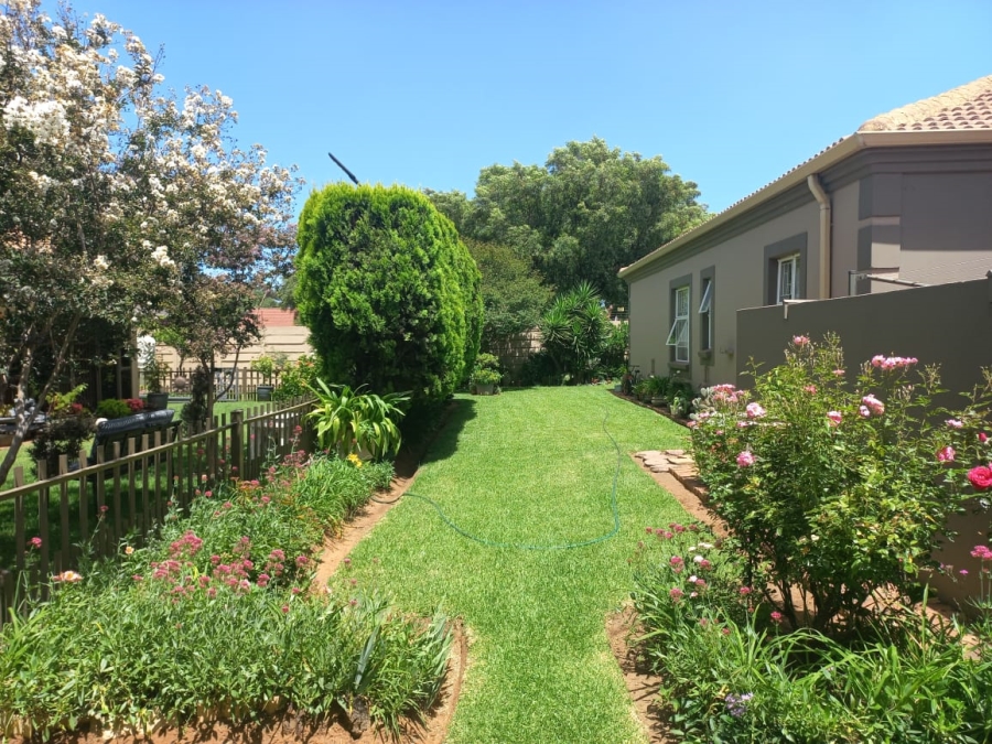 3 Bedroom Property for Sale in Vanderbijlpark SE 2 Gauteng