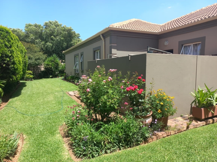 3 Bedroom Property for Sale in Vanderbijlpark SE 2 Gauteng