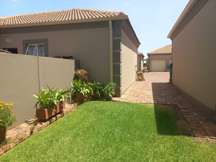 3 Bedroom Property for Sale in Vanderbijlpark SE 2 Gauteng