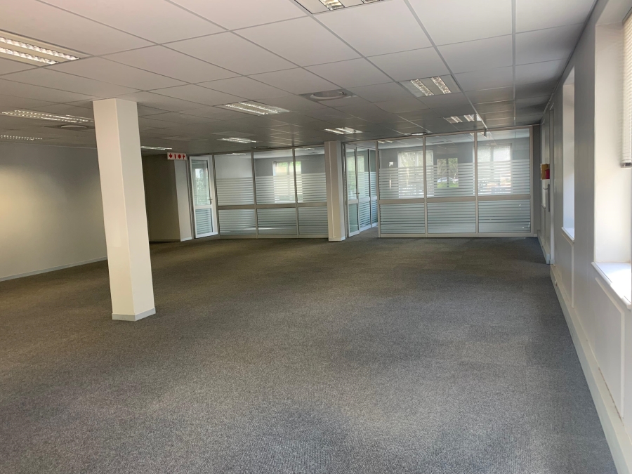 To Let commercial Property for Rent in Wierda Valley Gauteng