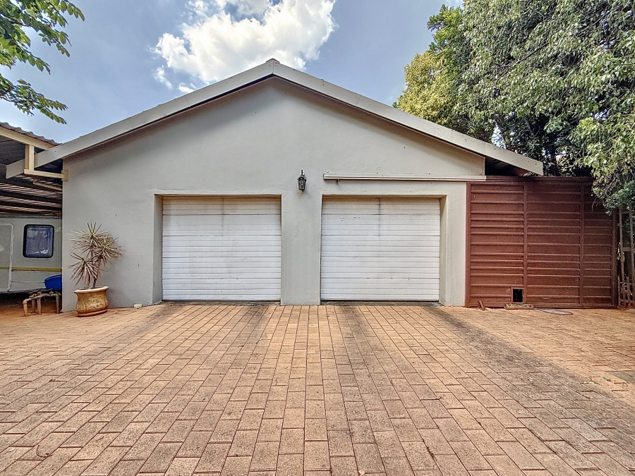 4 Bedroom Property for Sale in Wonderboom Gauteng