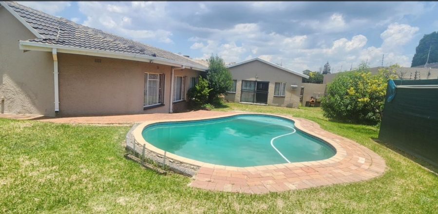 4 Bedroom Property for Sale in Eastleigh Gauteng