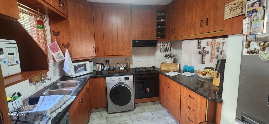 2 Bedroom Property for Sale in Meyersdal Gauteng