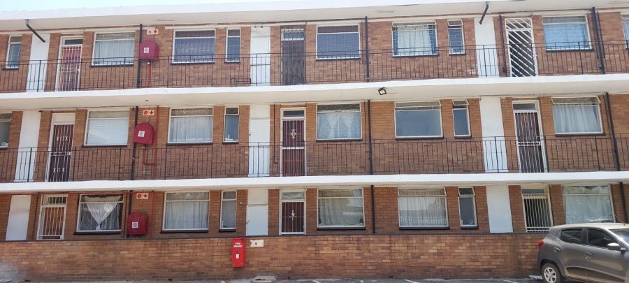 To Let 2 Bedroom Property for Rent in Rosettenville Gauteng