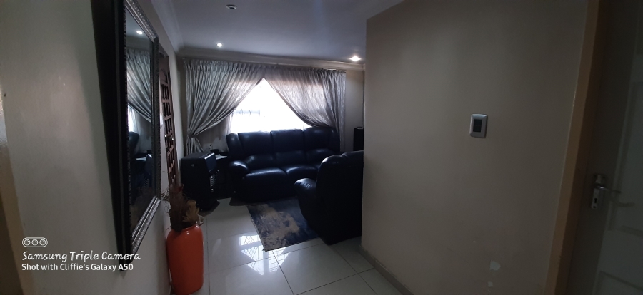 2 Bedroom Property for Sale in Tokoza Ext 2 Gauteng